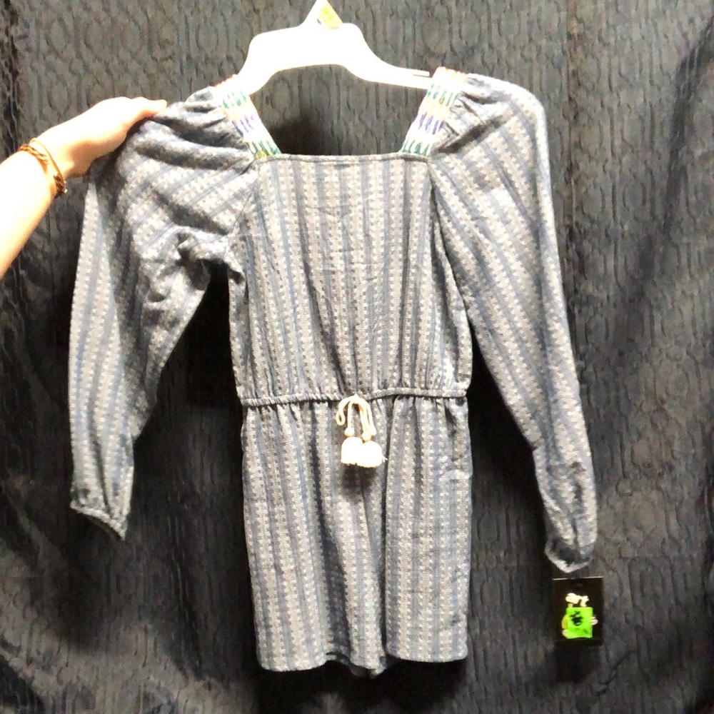 Women’s shirt
